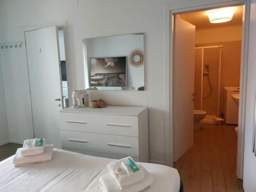 Florence San Donato Apartment with parking