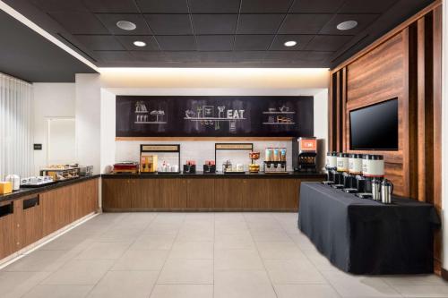 Hampton Inn San Jose Cherry Ave, CA Image