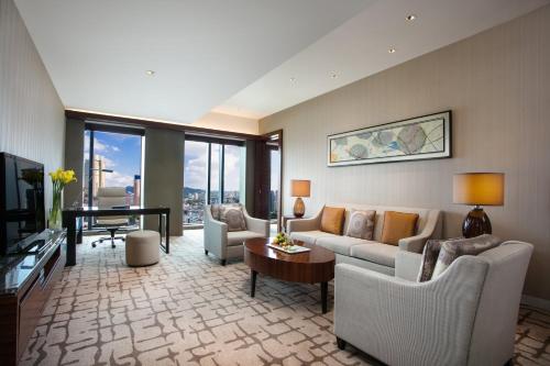 Μια τηλεόραση ή/και κέντρο ψυχαγωγίας στο Intercontinental Jinan City Center by IHG