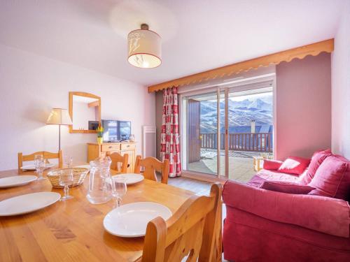 Fotografia z galérie ubytovania Appartement 8 pers. à Peyragudes avec terrasse, parking gratuit et avantages location ski - FR-1-695-5 v destinácii Germ