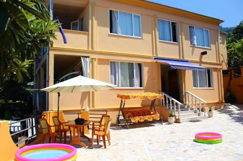 Gallery image of Guest House Lazika in Sarpi