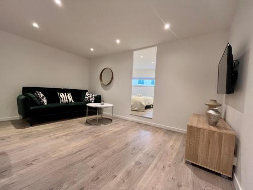 Suite Maël - Appartement 4 personnes - Check in h24 & Wifi