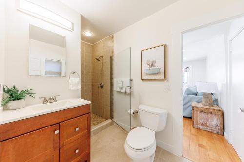 Ένα μπάνιο στο CBS-501 - Cardiff Hillside Hideaway