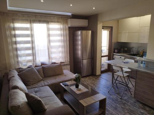 Χώρος καθιστικού στο Heart of Pernik apartment