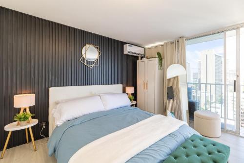 Stylish, Newly Renovated Studio Near Waikiki Beach!_2
