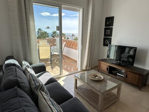 Nerja Paradise Rentals - Apt Chimenea C1D