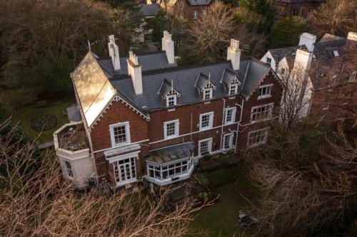 Mossley Hill Retreat photo 85
