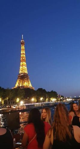 Photo de la galerie de l'établissement appartement, à Massy