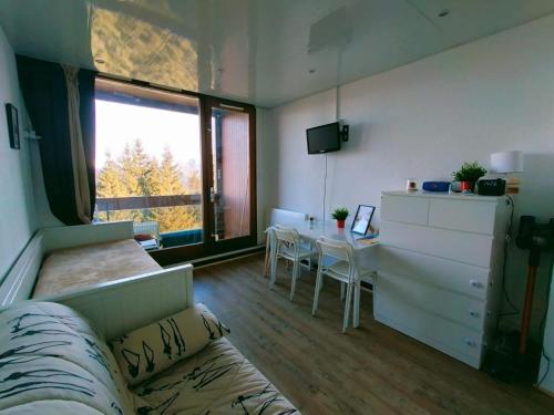 Studio Résidence GALAXIE, hyper centre station