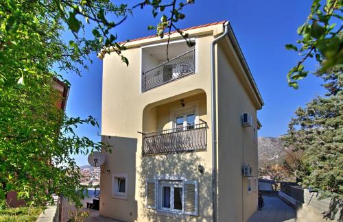 Apartments Prpić 1,Senj