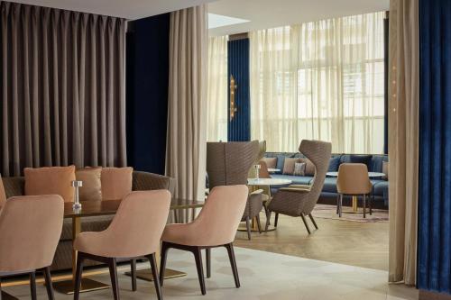 Sheraton Grand Hotel & Spa photo 39