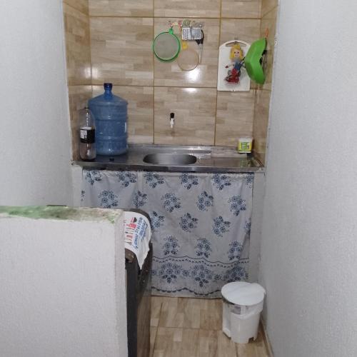 Bilik mandi di Recanto Silvia Timbó