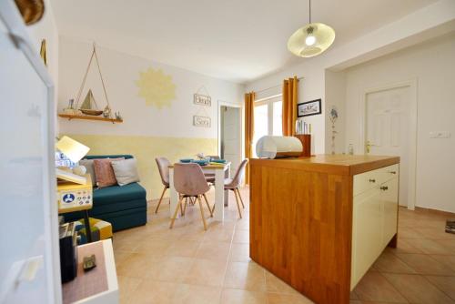 Apartments with parking space Novalja, Pag - 22055
