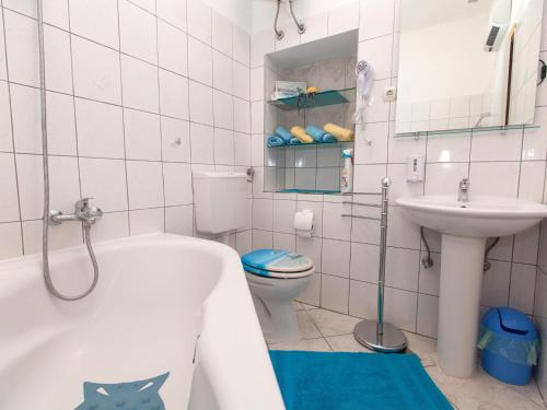 Cozy Coastal Stay, Crikvenica