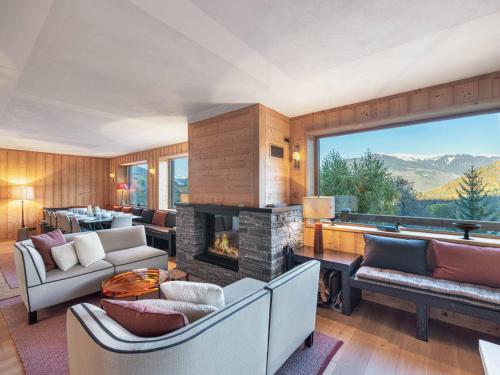 Chalet spacieux 14 pers avec sauna, proche bus ski, garage, wifi, prestations incluses - FR-1-566-65