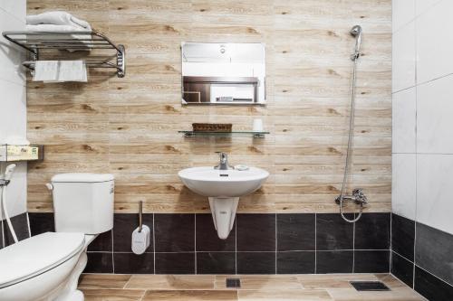 Un baño de Chaohai Homestay