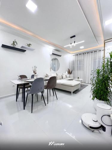 Foto de la galeria de Luxury Suites a Parakou