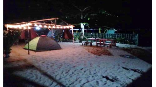 Gallery image of SHALOM CAMP in El Nido