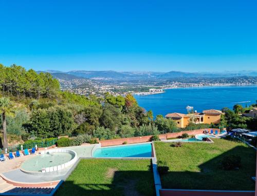 Appartement 3P traversant vue mer et forêt - Les clés de l´Estérel
