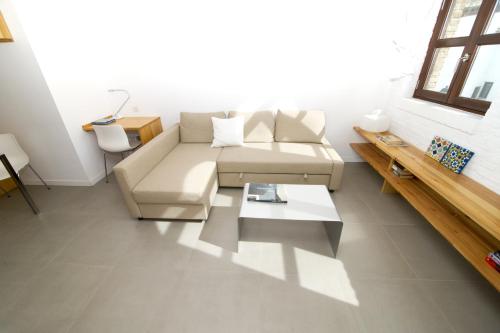 Χώρος καθιστικού στο Smart Suites Albaicin