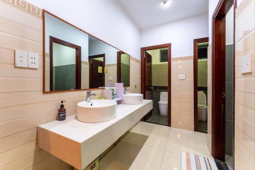 Phòng tắm tại Cucumber Hostel