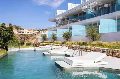 Luxe Coast Views-Reserva del-Higuerón-Pool & Sea