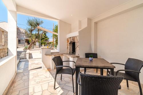 Villa & Studio Luke, Luxe accommodatie, unieke locatie bij de mooiste zandbaai