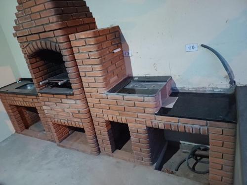 Cuisine ou kitchenette dans l'établissement Casa Térrea, Biu2planet