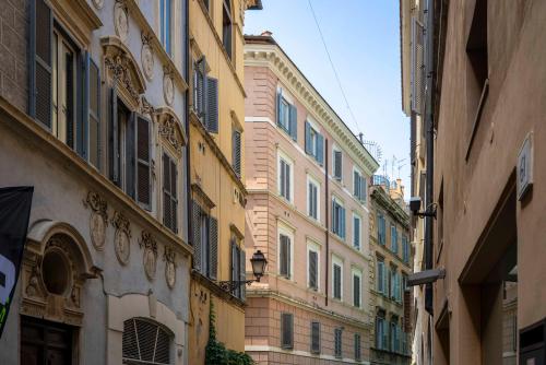 Home at Rome Luxury Navona Guest House 2