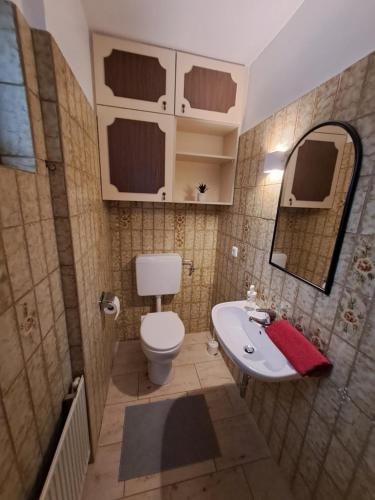 Phòng tắm tại Naturnahe Wohnung