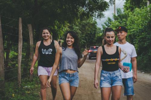 Clientes alojados en Bella Flor Hostel Palomino