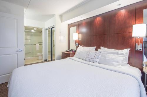 Katil atau katil-katil dalam bilik di Residence Inn by Marriott Amelia Island