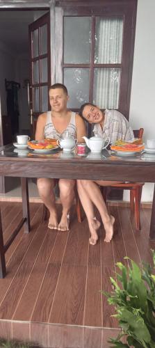 Clientes alojados en Saveen View Ella