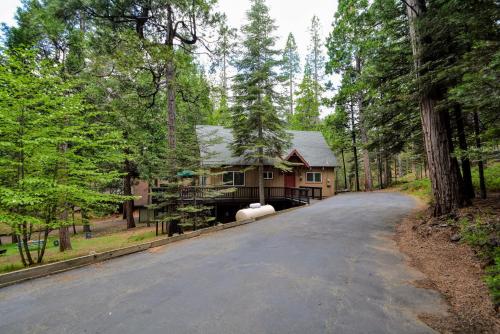 a house in the middle of a road at Pops Place in Arnold