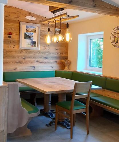 Posezení v ubytování Appartement Berndlhof Mitterberg - Gröbming - Schladming