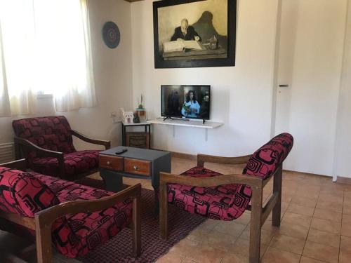 ANTÜ KÜYEN – Photos 4