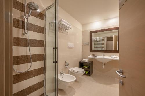 Koupelna v ubytování Hotel Nazionale
