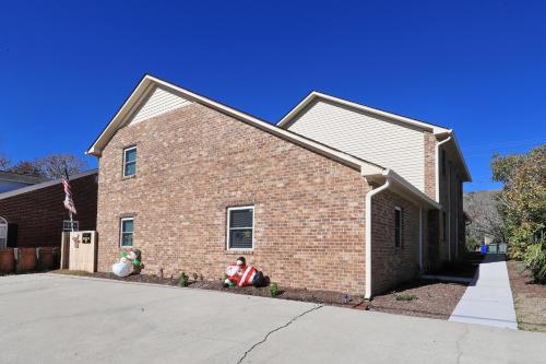 1408 Perrin Dr, Unit A - Ocean Walk Sleeps 8 photo 31