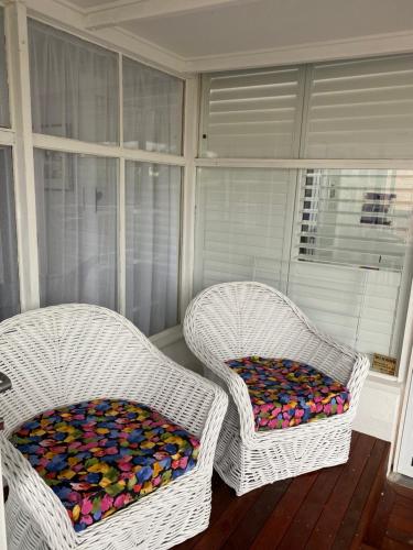 Posezení v ubytování Plantation House Bathurst 109Mitre