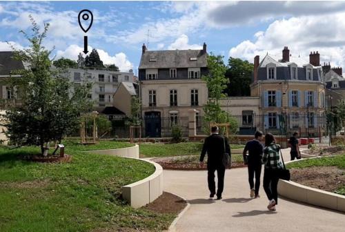 Appartement lumineux 180 m2 - 4 chambres -Hypercentre - proximité tramway