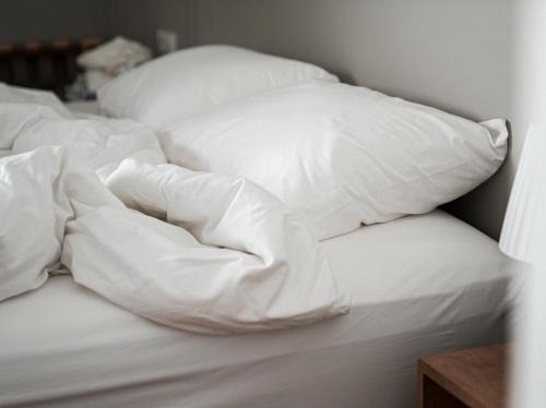 Ένα ή περισσότερα κρεβάτια σε δωμάτιο στο Mokha forest house