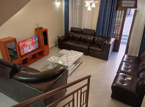 EXOTIC HOMES PLUS – Photos 3