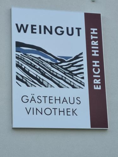 Certifikát, hodnocení, plakát nebo jiný dokument vystavený v ubytování Gästehaus und Weingut Erich Hirth