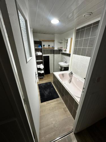 Koupelna v ubytování Appartement 2 chambres lumineux à 10 minutes de Paris