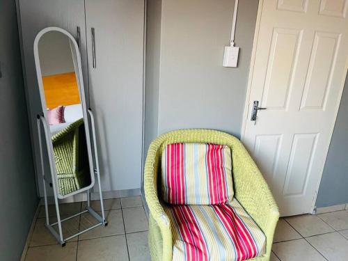 Gambar di galeri bagi Flat in Rustenburg di Rustenburg