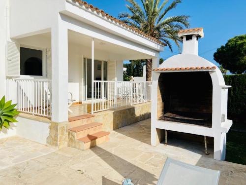 Μπαλκόνι ή βεράντα στο Sol Apartment. Pool, BBC, Free Wifi