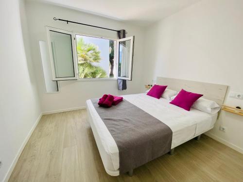 Katil atau katil-katil dalam bilik di Mar Apartment. Pool, BBC, Free Wifi