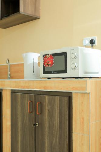 Una cocina o cocineta en Triple Tee Gardens & Accomodation
