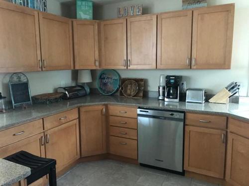 Gallery image of 15107 Vennell in Harvey Cedars