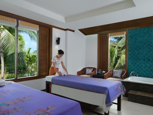 Кровать или кровати в номере Aonang Villa Resort I Beach Front